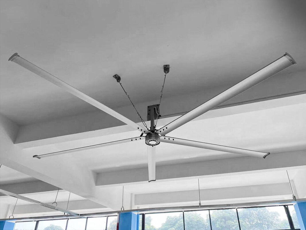 Quel est le rôle d'un condensateur de ventilateur de plafond ? La clé d'un flux d'air fluide et silencieux